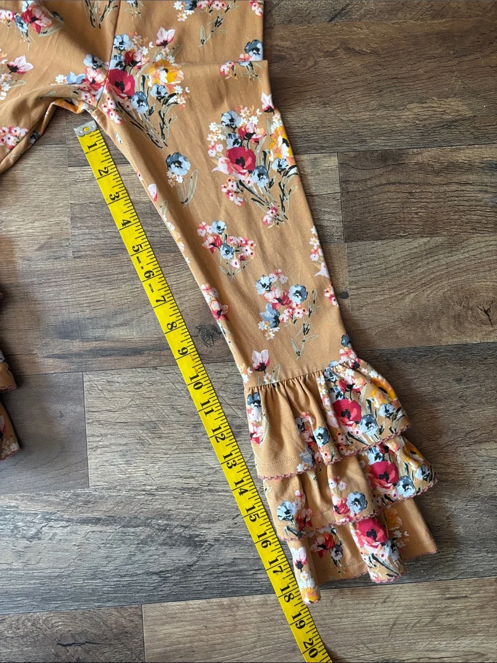 Matilda Jane Tan Fall Floral Colorful Ruffle Leggings size 6